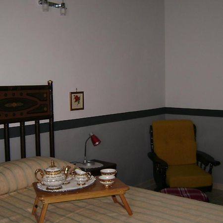 B&B Ex Magazzeno Barlotti Paestum Eksteriør bilde
